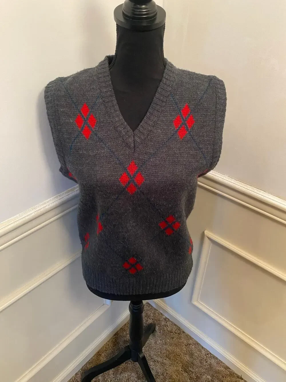 Vintage 80s The Fox Collection Argyle Sweater Vest V Neck Retro Preppy Style